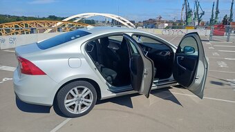 Volvo S60 D3 2.0 D Silver - 18