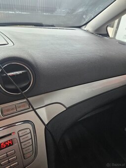 Ford galaxy 2010 - 18