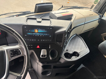 Sprzedam ciągnik siodłowy MERCEDES-BENZ ACTROS 1848 E6 - 18