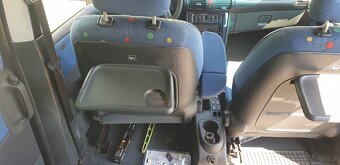 Mercedes Vaneo 1,7 d - 18