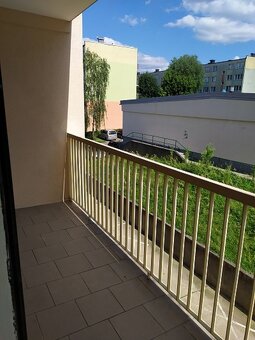 3 pokoje, 66m2, duży balkon, I piętro, umeblowane, ul. Podmi - 18