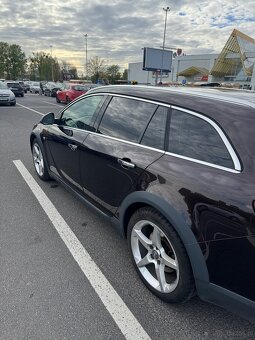 Opel Insignia 2.0 bi turbo 4x4 - 18