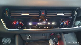 NISSAN Qashqai 158 PS, 1,3 hybrid turbo, 22-tis.km, automat - 18