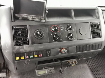 Sprzedam samochód MAN LE 12.220 4X2 BL EURO 3 - 18