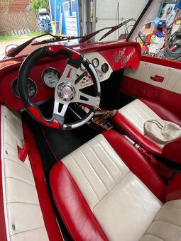 Replika Alfa Romeo z roku 1932 - 18