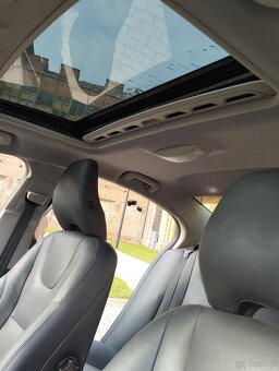 Volvo S60 2015r 2.0 T5 245KM AUTOMAT KEYLESS KAMERA CZUJNIKI - 18