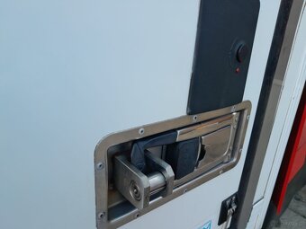 Iveco Daily Chłodnia Cena Brutto - 18