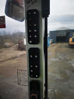 Ładowarka kołowa JCB 427 TYLKO 4950 MTH - 18