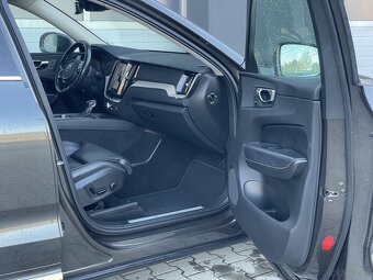 Volvo XC60 II • 2017 • Inscription • Salon Polska • Bezwypad - 18