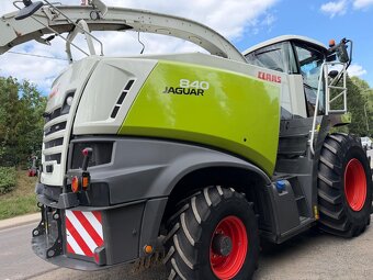 Sieczkarnia do kukurydzy Claas Jaguar 840 4x4 centralne sma - 18