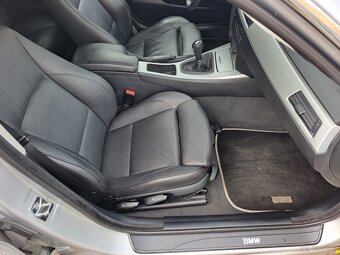 BMW E90 - 18