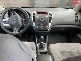 Ceed 1.4 Benzyna - 18