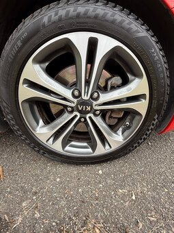 Kia Ceed Combi SW 1.6 CRDI 100Kw GT- LINE - 18