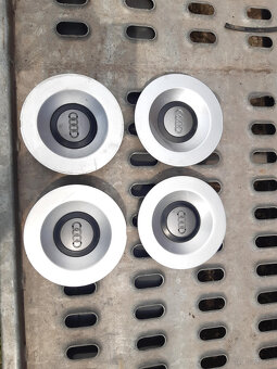 AUDI S8 D2 4.2 250kw - manual cześci - 18