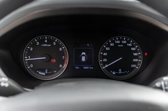 HYUNDAI i20 - 18