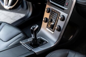 VOLVO V60 - 18