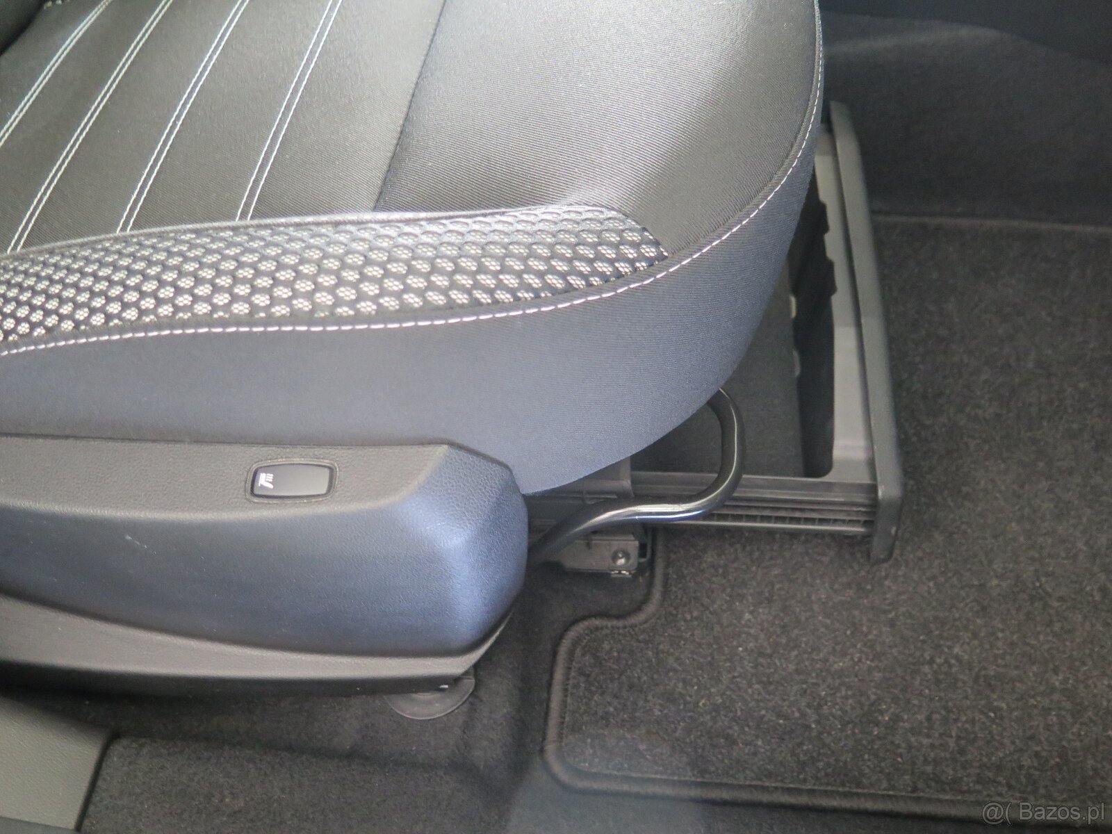 Dacia Duster 1.2TCe,92kW,nawigacja,klimatyzacja,kamera,ogrze - 19