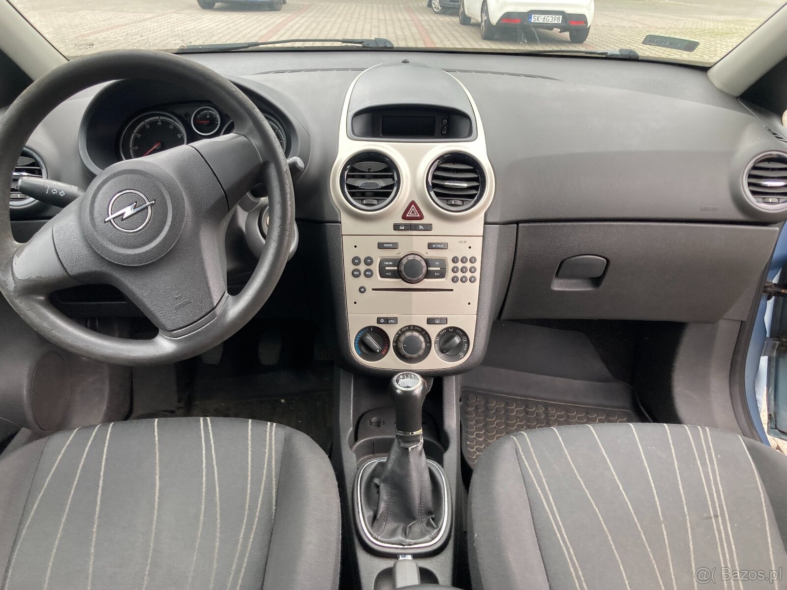 Corsa 1.2 Benzyna - 19