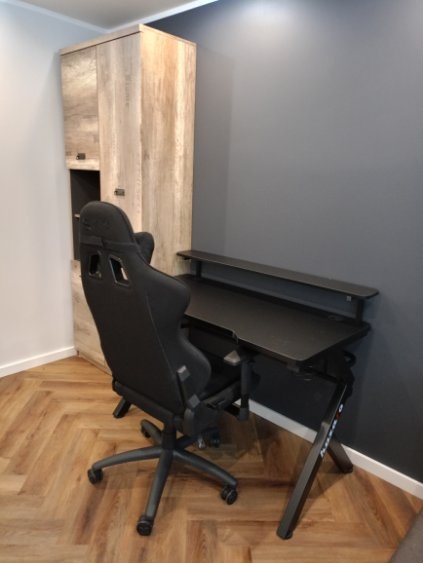 Sprzedam mieszkanie po generalnym remoncie - 19