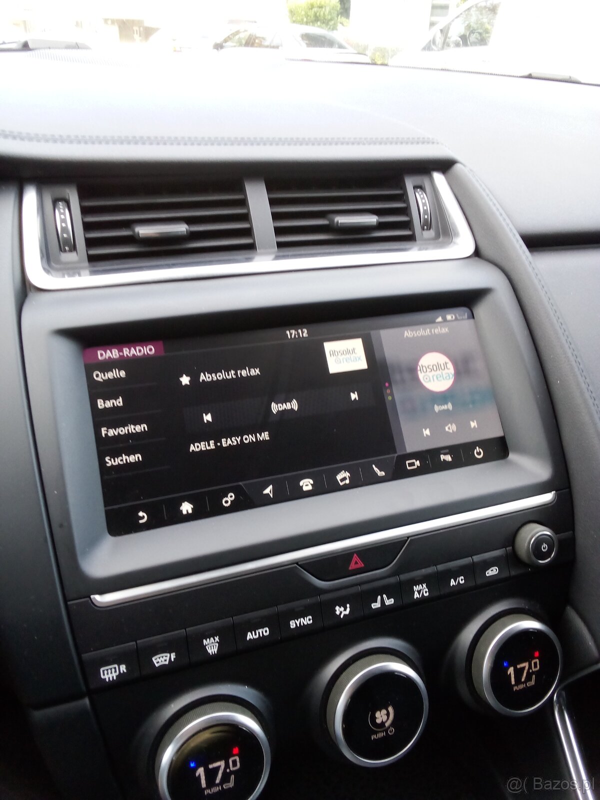 Sprzedam Jaguar e-Pace - 19