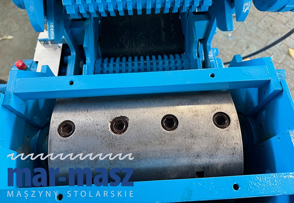 Rębak / Rozdrabniacz KLOCKNER 80x300K 2WT - 19