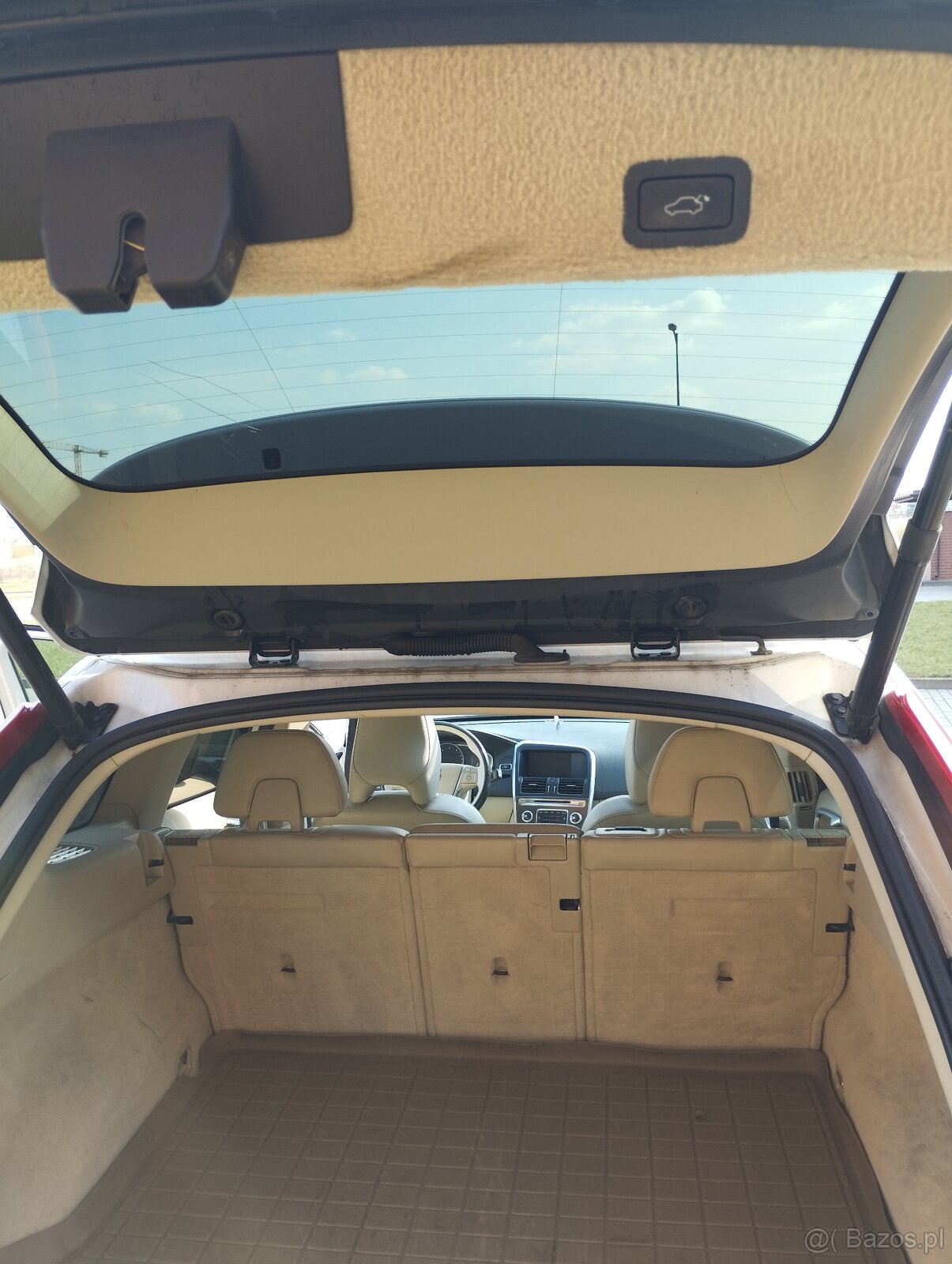 Volvo XC60 2.0 T5 B KAMERA COFANIA CZUJNIKI PARKOWANIA NAVI - 19