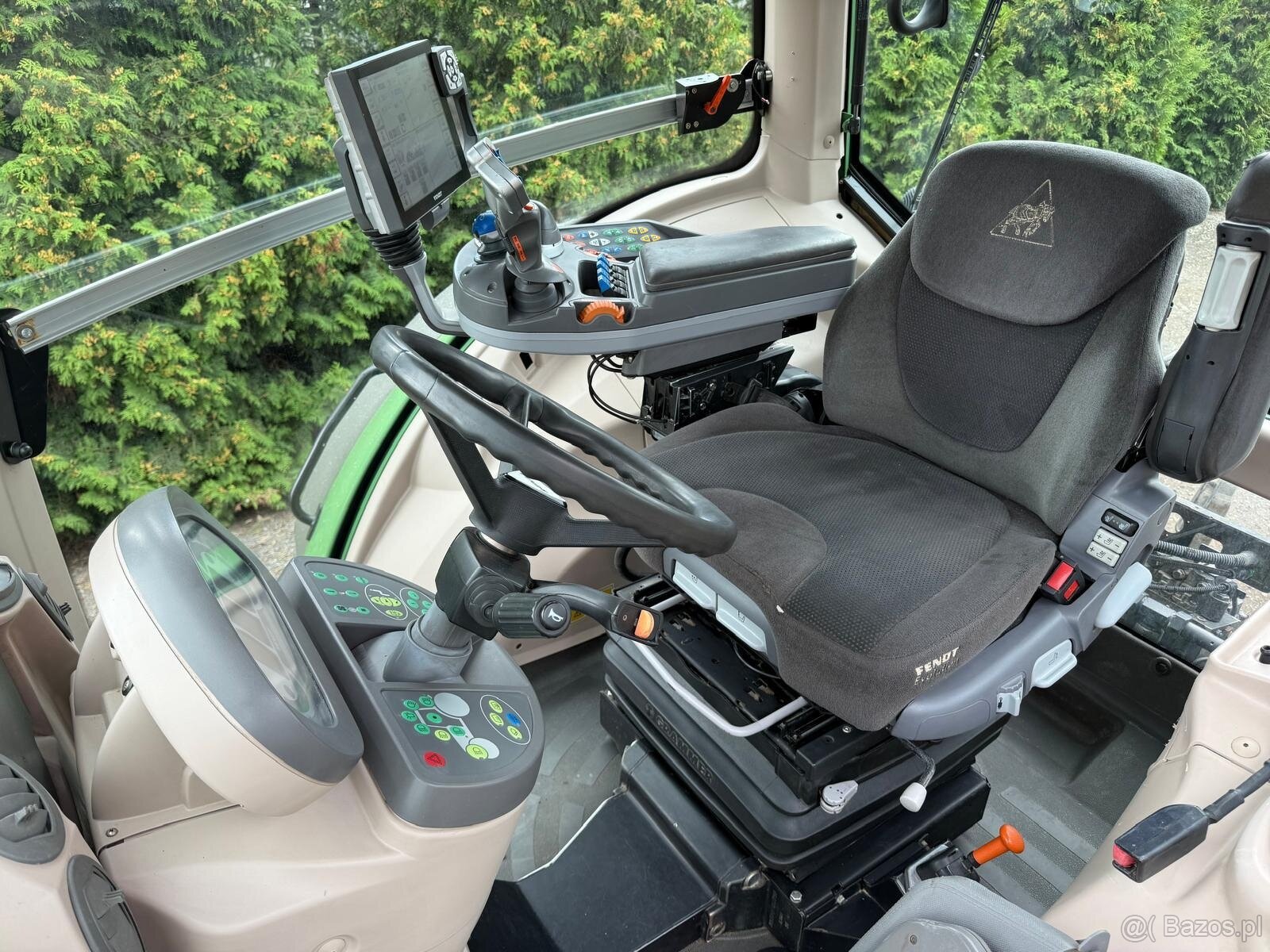 Ciągnik Rolniczy Fendt 933 ProfiPlus rok pro 2015 sprowadzon - 19