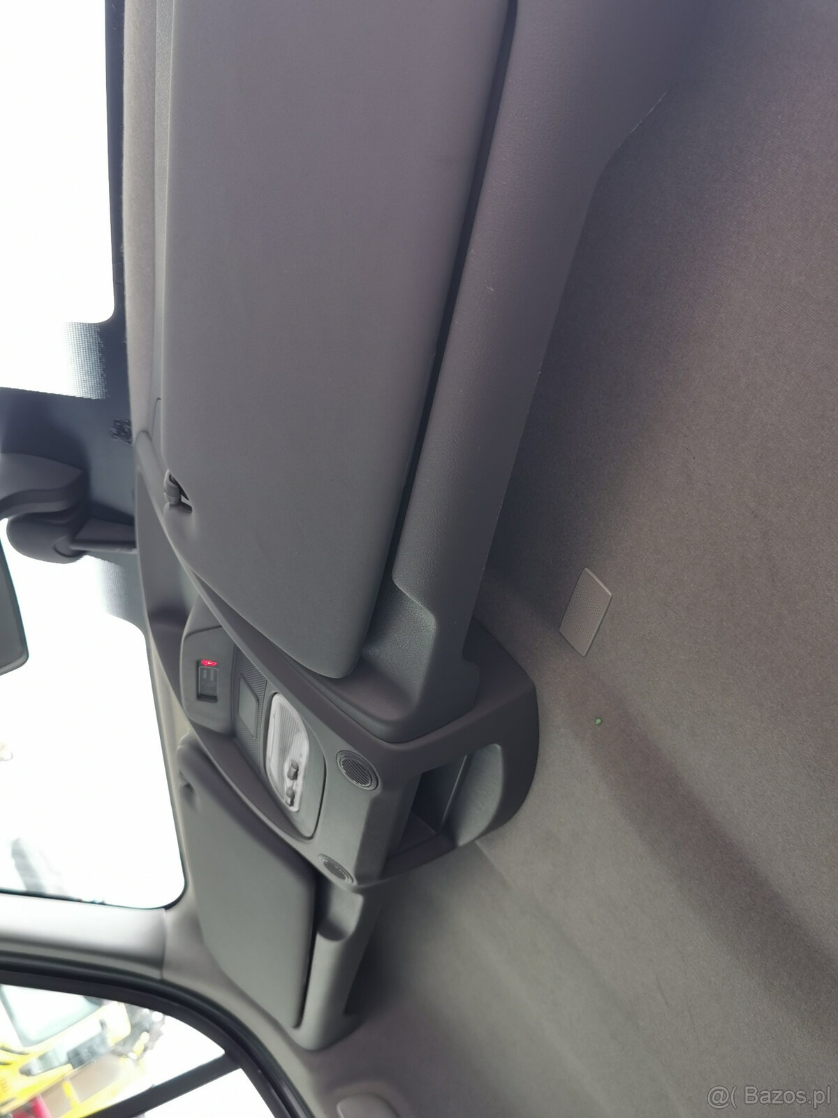 Sprzedam samochód ciężarowy RENAULT MASTER 2.3 E6 z platfor - 19