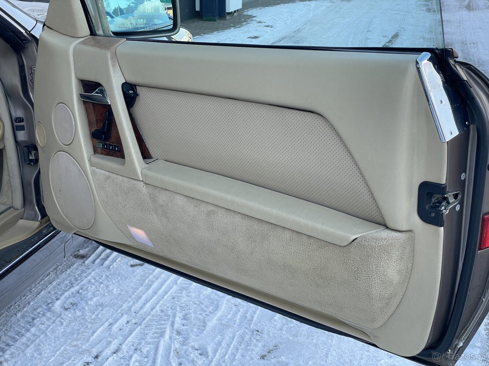 Mercedes-Benz 500SL R129 1991 złoty - 19