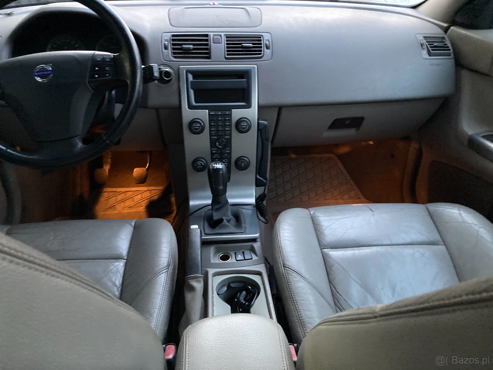 V 50 Bardzo Dobrze Wyposażony - 19