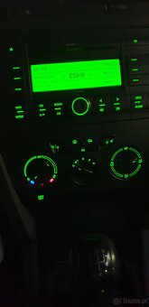 Octavia 1.6 mpi 2005 r 132tyś km - 19