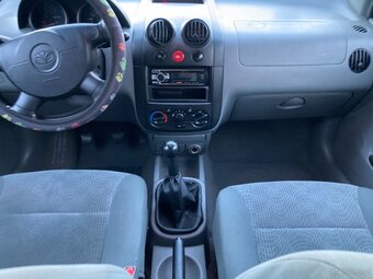 Daewoo Kalos - 19