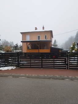 Sprzedam połowę domu cały dół - 19