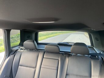 Sprzedam Mercedes-Benz GLK 350 Benzyna - 19