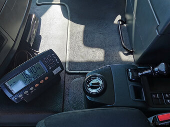 Sprzedam samochód ciężarowy MAN TGS 26.440 6X2-2 BL E5 - 19