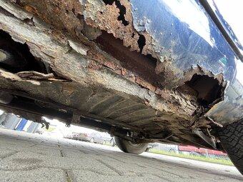 Jaguar E-type coupe 1970 seria II - 19