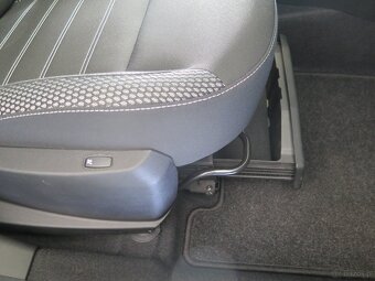 Dacia Duster 1.2TCe,92kW,nawigacja,klimatyzacja,kamera,ogrze - 19