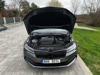 Škoda Superb 2023 Sport Line DSG 4x4 - 19