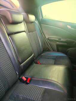 Alfa Romeo Giulietta 2.0JTDM - 19