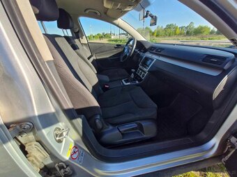 Passat B6 2.0 TDI 170KM Comfortline | Navi | Biksenon | Nowa - 19