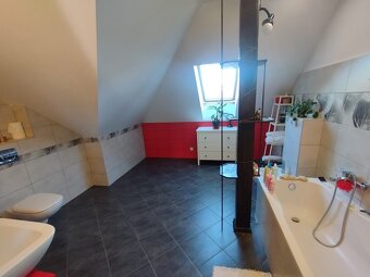 Dom parter z użyt. poddaszem o pow. 187m2, ok.os.Winiary - 19