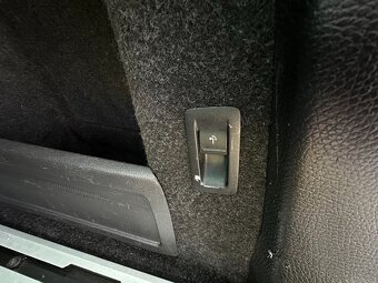 Volkswagen Passat Variant 2.0TDI/130kW DSG 4x4 Webasto - 19