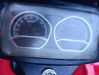 Sprzedam uszkodzonego quada CF-MOTO 500 4x4 z 2009 roku - 19