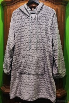 Dresowa sukienka AVON Ciepła i mięciutka, rozm. XL/42