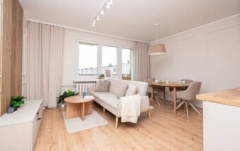 Mieszkanie o pow. 47.50m2, balkon, IV p., Os. Asnyka