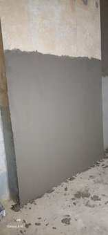 Pracownik budowlany szuka pracy za granicą