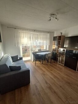 Mieszkanie o pow.32m2, II p.,  balkon, ul. Staszica