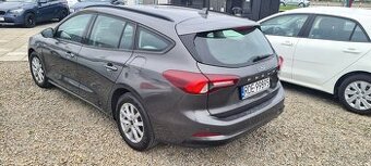 Ford Focus  2022 benzyna hybryda 150KM