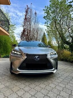 Lexus NX 300h F-SPORT