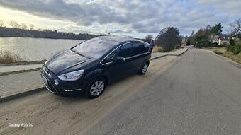 Ford esmaxs